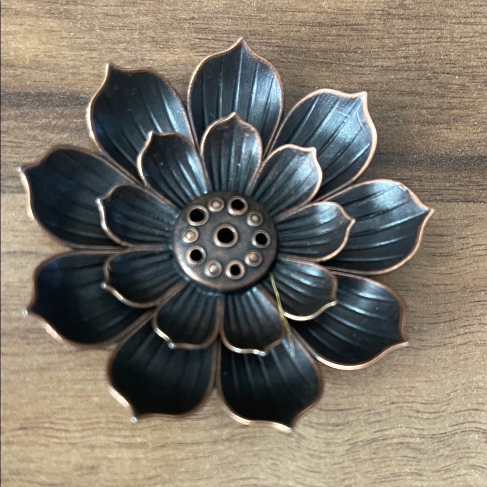 Black and Bronze Flower Incense Holder(20 pcs)